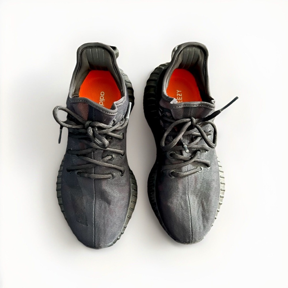 Yeezy 350 v2 Mono Cinder 6.5M used good